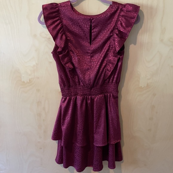 Dress - Picture 3 of 4